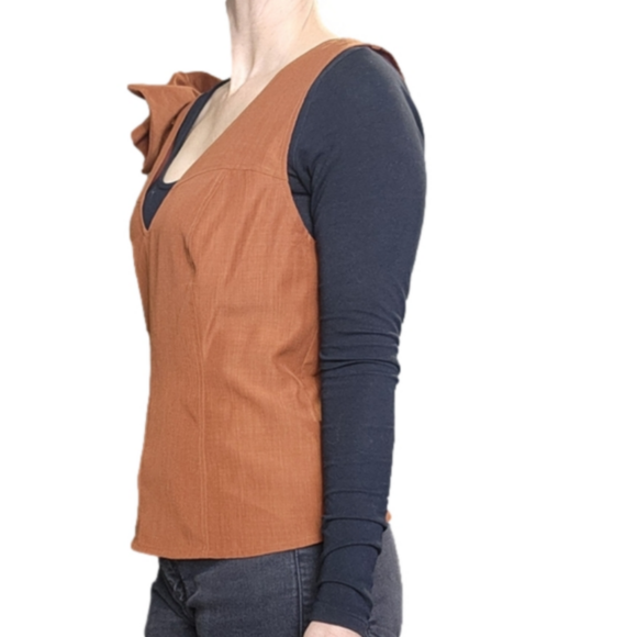 Perfect accent top😍 - Picture 10 of 16